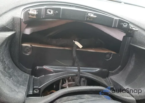 2019 Chrysler 300 Touring z USA, uszkodzony, nr VIN 2C3CCAAGXKH610268